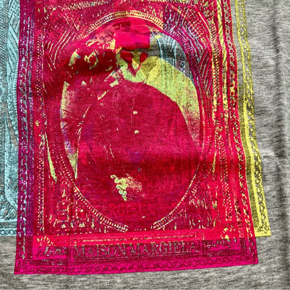 Maison Margiela S50GC0649 Frame Print Short Sleeve Shirt Gray/pink size IT 46 - Picture 2 of 5